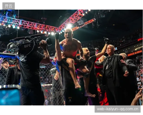 UFC角落策略与回合节奏训练——打造你不可战胜的战斗节奏